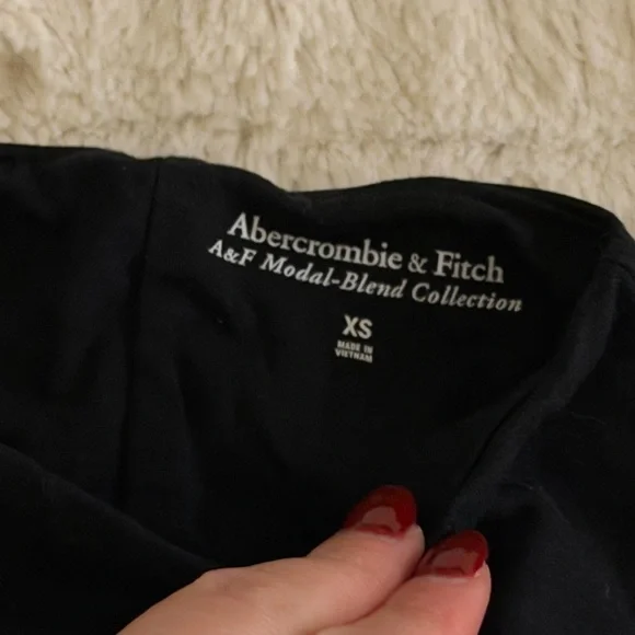 Abercrombie + Fitch Paloma Top - Picture 5 of 7